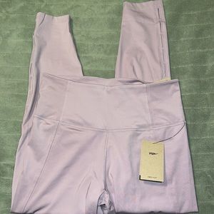 NWT Nike Yoga Liliac